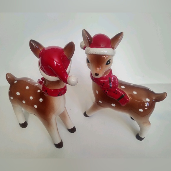 🎁Ceramic Deer in Holiday Scarf and Santa Hat - Set of 2 - NWOT - Picture 5 of 6
